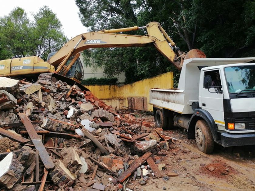 Esenyurt İnşaat Kırım Döküm Moloz Kaldırma Firması
